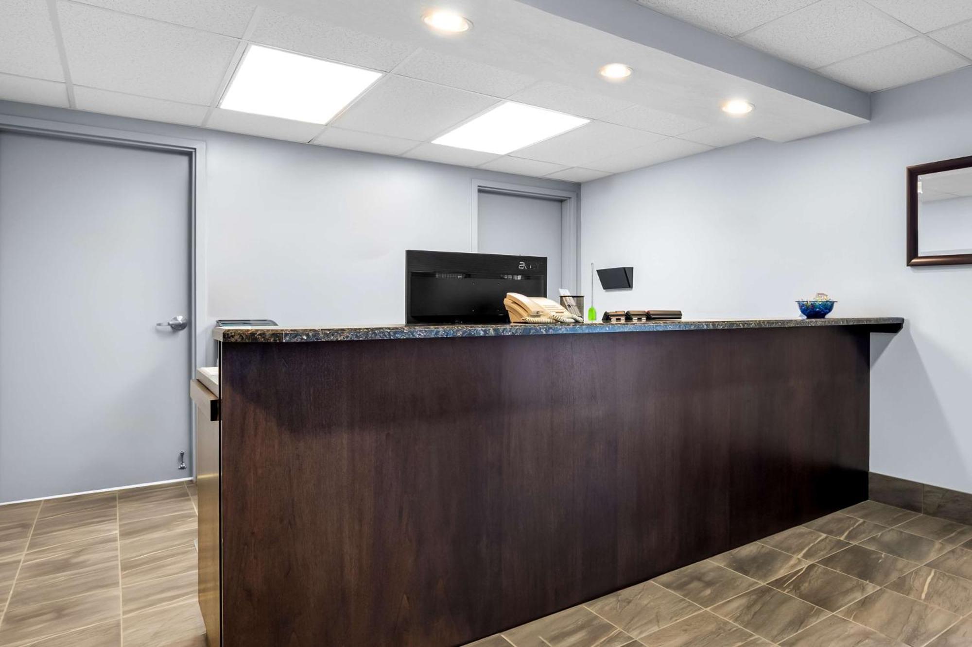 Surestay Studio By Best Western Hardisty エクステリア 写真